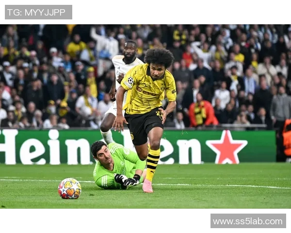 中超激战波尔图逆转皇马点球大战引发全场狂欢