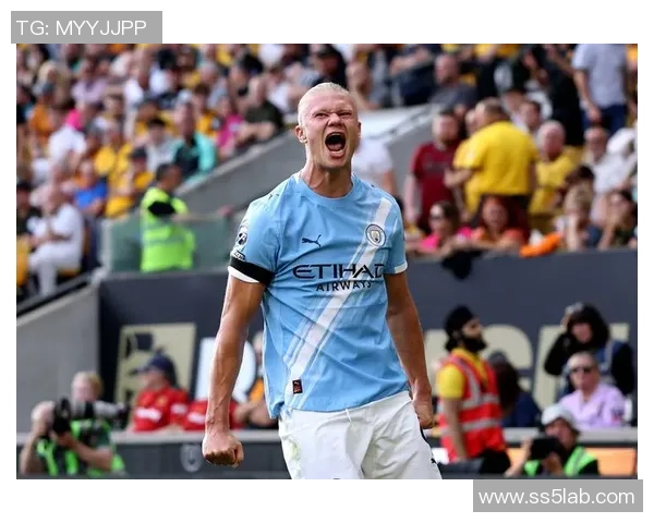 中超精彩对决曼城与里昂战成平局神奇扑救引发全场热烈反响