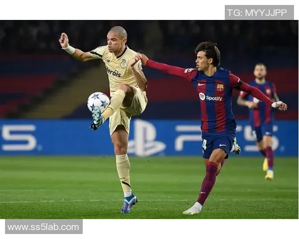 足总杯惊现冷门巴萨狂胜波尔图6比2全场沸腾解析