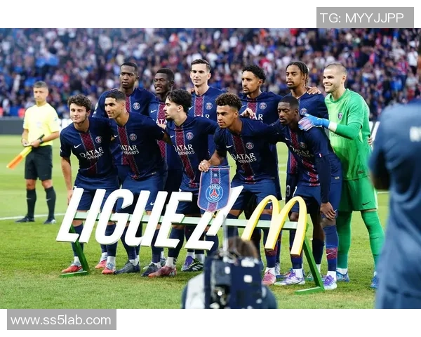 国王杯惊现冷门巴黎圣日耳曼与AC米兰战成平局帽子戏法引发全场沸腾